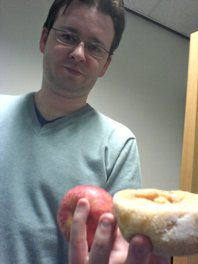 Apple or Donut?